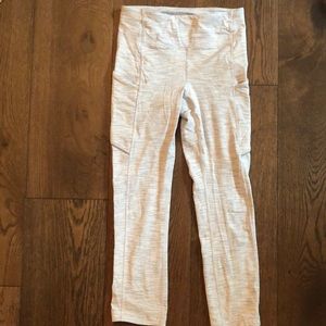 lululemon size 2 leggings cropped